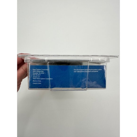 Petsafe Easy Walk No Pull Harnesses Foe Dogs Medium Large Black Silver - Picture 3 of 8